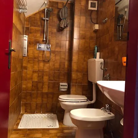 House La Colombaia 아파트