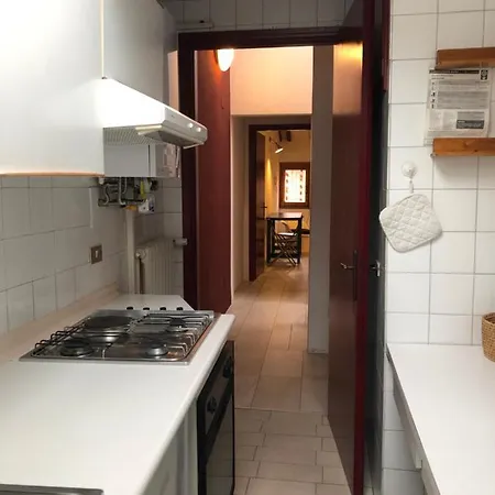 House La Colombaia * 파르마