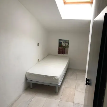 House La Colombaia * 파르마